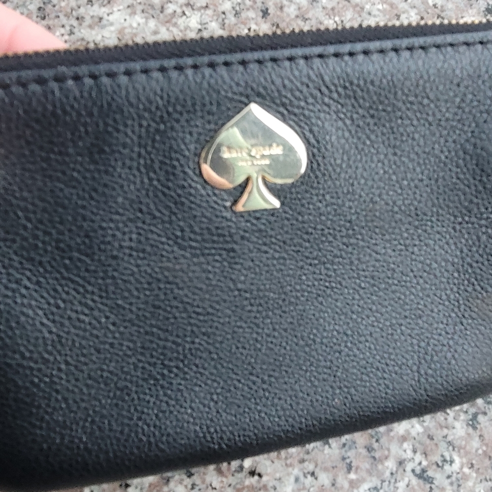 Kate Spade pouch - Picture 7 of 7